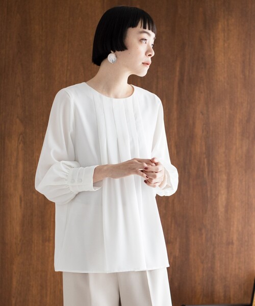 THE SHOP TK （ザ ショップ ティーケー ）の「◆【セレモニー/入卒/洗える】ジョーゼットタックブラウス（シャツ/ブラウス・レディース・ネイビー/ホワイト系・11/12/13/14）」の9枚目の写真