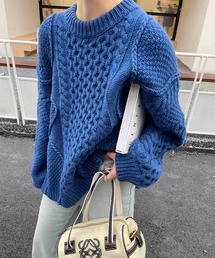 アラン柄ボリュームニット