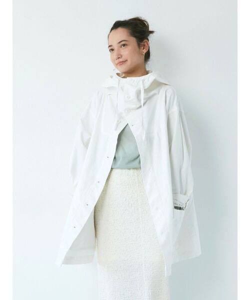 Ungrid(アングリッド)の「フードデザインミリタリーブルゾン(ブルゾン・レディース・オフホワイト/カーキ・FREE)」の10枚目の写真