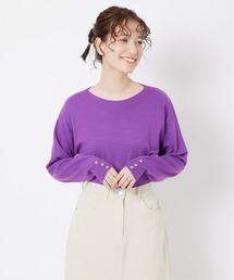 もちもち袖ボタンクルーネックニット