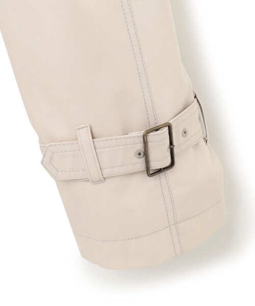 23区(ニジュウサンク)の「コットンポリエステルギャバジン ショート トレンチ コート(トレンチコート・レディース・ベージュ系・38/40)」の2枚目の写真