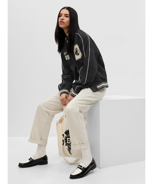 GAP（ギャップ）の「Gap Icons ×  The Brooklyn Circus バーシティジャケット(メンズ)（スタジャン・メンズ・ブラック・S/M/L/XS/XL）」の4枚目の写真