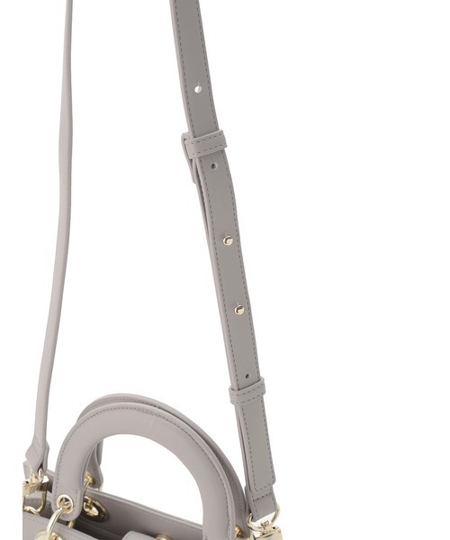 SNIDEL(スナイデル)の「Sustainableパフハンドルバッグ(ショルダーバッグ・レディース・アイボリー/ブラック/ピンク/グレー・FREE)」の19枚目の写真