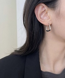 デザインピアス