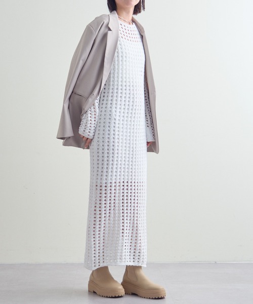 mline（エムライン）の「【2サイズ展開】[mline]スクエアメッシュニットワンピース（ワンピース・レディース・オフホワイト/ブラック・1/2）」の2枚目の写真
