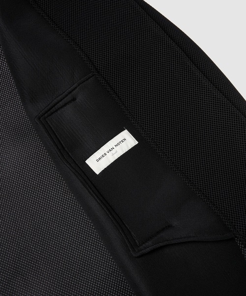 DRIES VAN NOTEN(ドリスヴァンノッテン)の「RINKS TR JEWEL 6233 W.W.COAT BLACK(チェスターコート・レディース・ブラック・XS/S)」の3枚目の写真