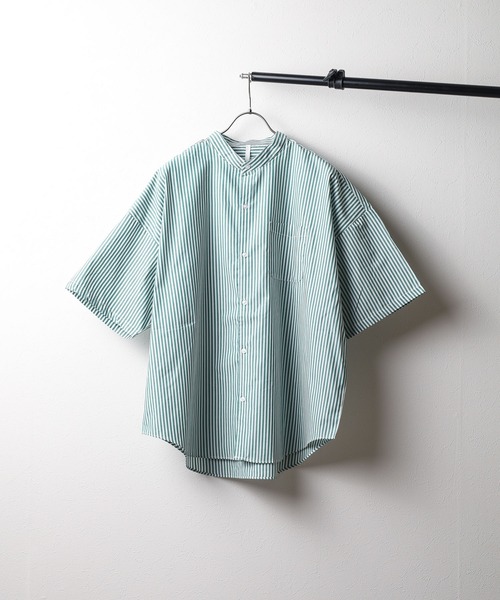 ARCHIVER（アーカイバ）の「【Ir】オーバーサイズ　バンドカラーシャツ（シャツ/ブラウス・メンズ・ブラック/ブラック系/サックスブルー/ホワイト系/グリーン系/ホワイト/グレイッシュベージュ/イエロー系/グリーン/サックスブルー系/パープル系・MEDIUM/LARGE/X-LARGE）」の7枚目の写真