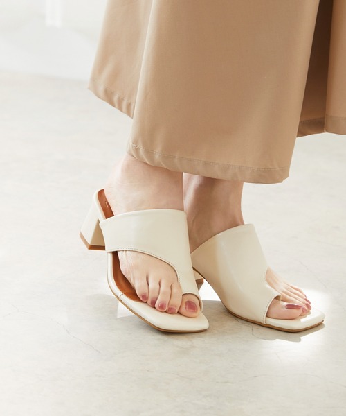 menue（メヌエ）の「ミドルヒール トングサンダル（サンダル・レディース・ベージュ/アイボリー/ブラック/ブルー/ブラウン・3L/M/XS/LL/L/S）」の7枚目の写真