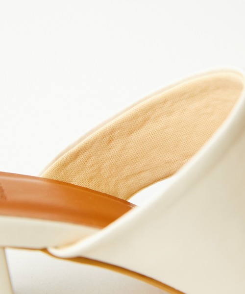 menue（メヌエ）の「ミドルヒール トングサンダル（サンダル・レディース・ベージュ/アイボリー/ブラック/ブルー/ブラウン・3L/M/XS/LL/L/S）」の12枚目の写真