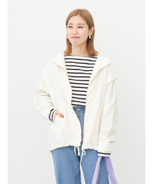 Samansa Mos2 blue（サマンサモスモスブルー）の「袖2wayマウンテンパーカー（ブルゾン・レディース・ブラック/カーキ/オフホワイト・ﾌﾘ-）」の2枚目の写真