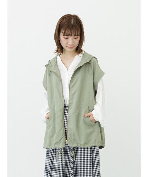 Samansa Mos2 blue（サマンサモスモスブルー）の「袖2wayマウンテンパーカー（ブルゾン・レディース・ブラック/カーキ/オフホワイト・ﾌﾘ-）」の10枚目の写真