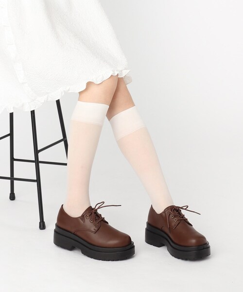 cs T&P（シーエスティーアンドピー）の「厚底 マニッシュ（パンプス・レディース・アイボリー/ブラック/ブラック系1/ダークブラウン・S/M/LL/L）」の12枚目の写真