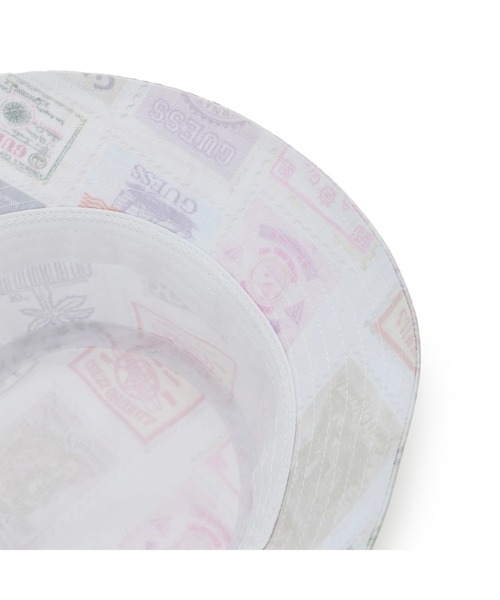 Guess（ゲス）の「GUESS Originals Stamp Bucket Hat（ハット・メンズ・ホワイト・ONE SIZE）」の7枚目の写真