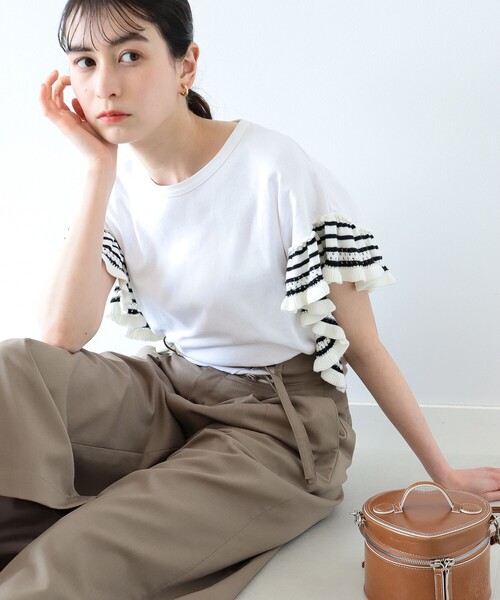 Ray BEAMS（レイビームス）の「Ray BEAMS / ニット フリル スリーブ Tシャツ（Tシャツ/カットソー・レディース・ブラック/サックスブルー/ホワイト・ONE SIZE）」の5枚目の写真