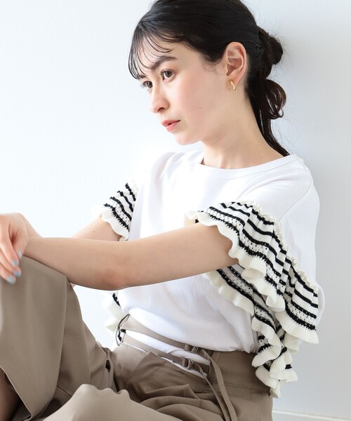 Ray BEAMS（レイビームス）の「Ray BEAMS / ニット フリル スリーブ Tシャツ（Tシャツ/カットソー・レディース・ブラック/サックスブルー/ホワイト・ONE SIZE）」の6枚目の写真