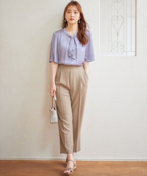 ANY SIS(エニィスィス)の「【接触冷感&UVカット】サラキレイ テーパードパンツ(その他パンツ・レディース・ネイビー系/アイボリー系/オレンジ系/カーキ系/黄土色系・3/2/1)」の8枚目の写真