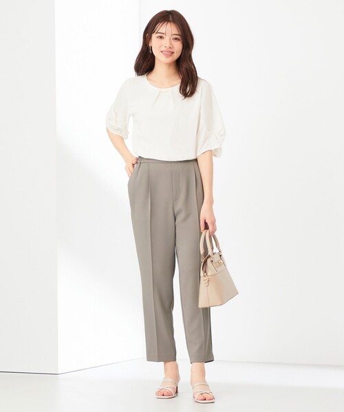 ANY SIS(エニィスィス)の「【接触冷感&UVカット】サラキレイ テーパードパンツ(その他パンツ・レディース・ネイビー系/アイボリー系/オレンジ系/カーキ系/黄土色系・3/2/1)」の18枚目の写真