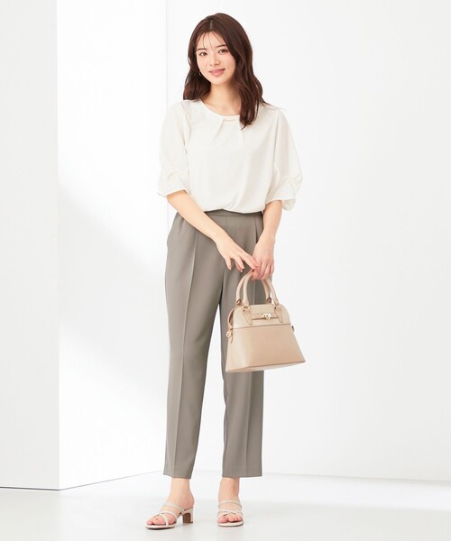 ANY SIS(エニィスィス)の「【接触冷感&UVカット】サラキレイ テーパードパンツ(その他パンツ・レディース・ネイビー系/アイボリー系/オレンジ系/カーキ系/黄土色系・3/2/1)」の19枚目の写真