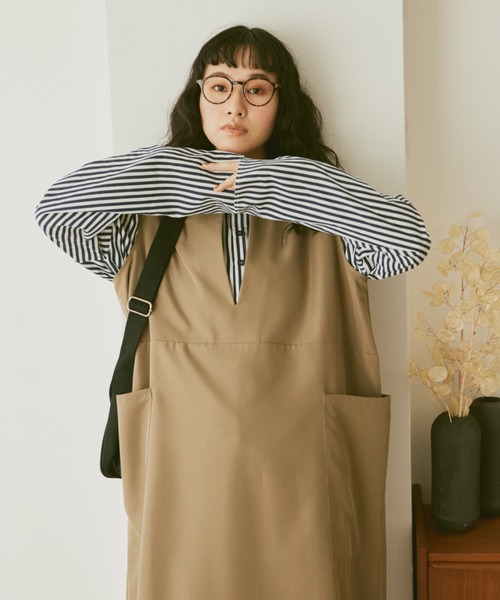 Libra Cue（リブラ キュー）の「キーネックロングジャンパースカート（ジャンパースカート・レディース・ブラック/ベージュ・FREE）」の13枚目の写真