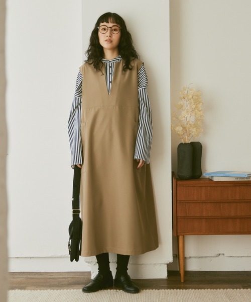 Libra Cue（リブラ キュー）の「キーネックロングジャンパースカート（ジャンパースカート・レディース・ブラック/ベージュ・FREE）」の21枚目の写真