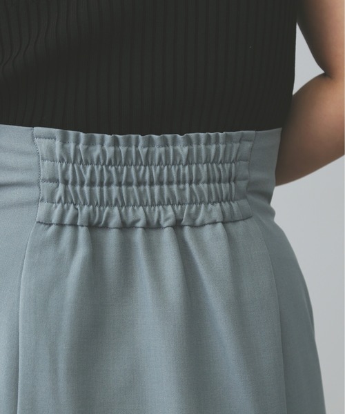 FREE'S MART（フリーズマート）の「【Sシリーズ対応】◇ハイウエストラッフルフロントスリットマーメイドスカート（スカート・レディース・ベージュ/ブラック/ブルー・X-SMALL/SMALL/MEDIUM）」の17枚目の写真