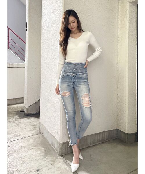 GYDA（ジェイダ）の「Vネックリブニットトップス（ニット/セーター・レディース・ブラック/オフホワイト/その他1・FREE）」の11枚目の写真