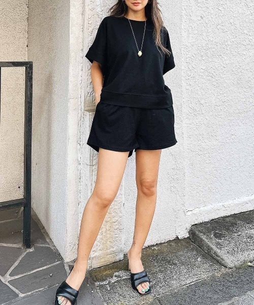 esutoreja(エストレジャ)の「ショートパンツスウェットセットアップ(セットアップ・レディース・ベージュ/ブラック/ホワイト・FREE)」の8枚目の写真