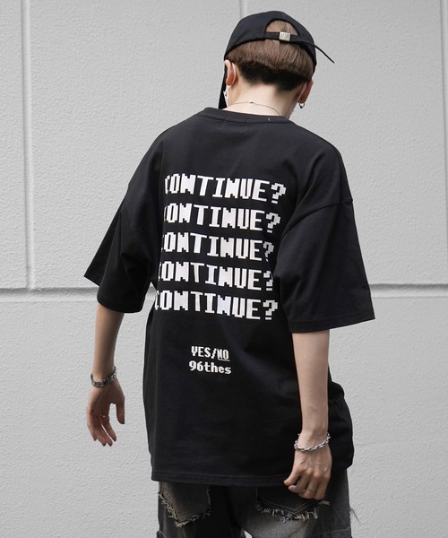 96thes(クローズ)の「【96thes】韓国ストリート ビックシルエット ゲームロゴバックプリントTシャツ カットソー ユニセックス (Tシャツ/カットソー・メンズ・ブラック/ホワイト/ホワイト系その他・M/L)」の3枚目の写真
