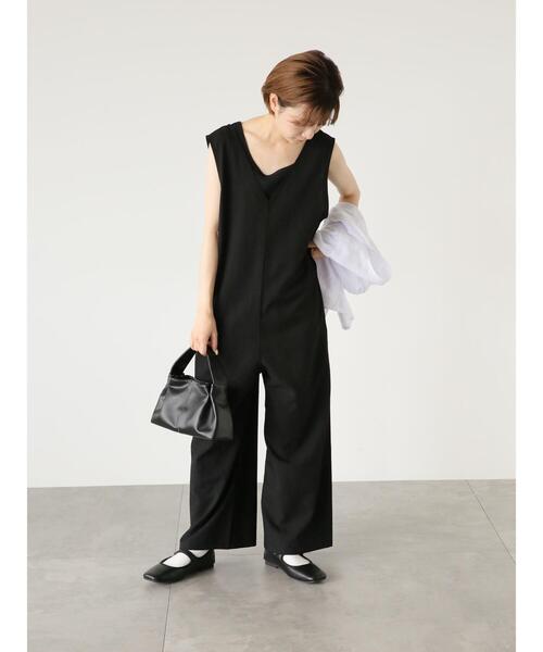 Samansa Mos2 blue(サマンサモスモスブルー)の「前後2wayタックサロペット(サロペット/オーバーオール・レディース・カーキ/ブラック/ネイビー・F)」の7枚目の写真