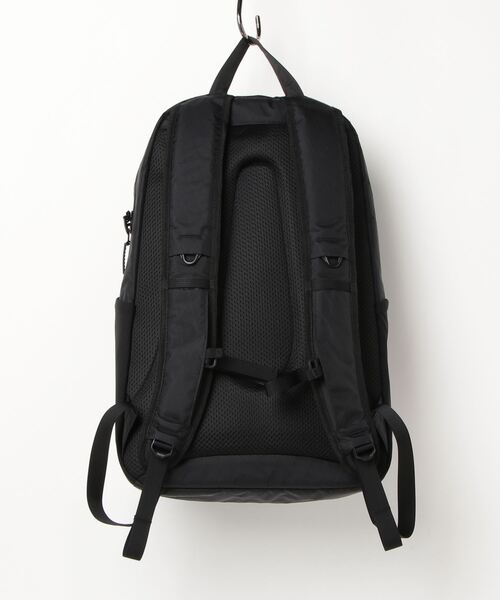 DESCENTE(デサント)の「アウトドアバッグパックM 容量:約18L(バックパック/リュック・メンズ・ブラック・F)」の8枚目の写真
