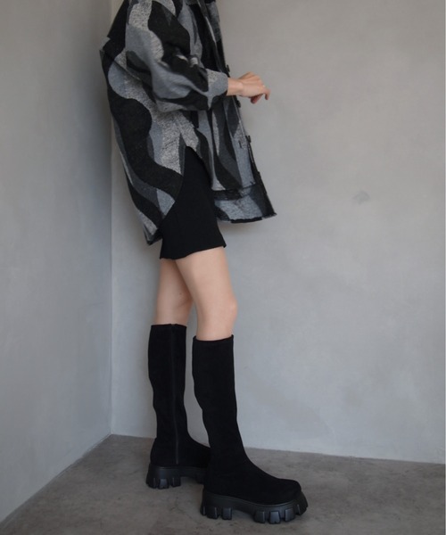 VIVIAN（ヴィヴィアン）の「厚底トラックソールストレッチロングブーツ　ZOZOTOWN+オフィシャルサイト限定商品（ブーツ・レディース・ブラック/ブラック系その他3・M/S/L）」の12枚目の写真