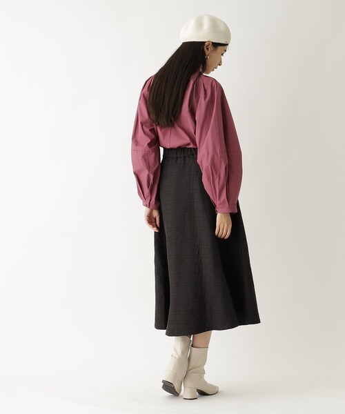 OPAQUE.CLIP（オペークドットクリップ）の「◆幾何柄キルティングフレアスカート【洗濯機洗い可】（スカート・レディース・ブラック/ベージュ/ブルー・40/38/36）」の7枚目の写真