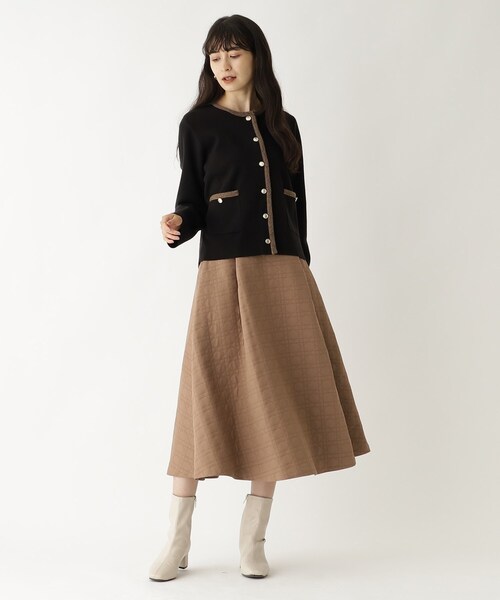 OPAQUE.CLIP（オペークドットクリップ）の「◆幾何柄キルティングフレアスカート【洗濯機洗い可】（スカート・レディース・ブラック/ベージュ/ブルー・40/38/36）」の13枚目の写真