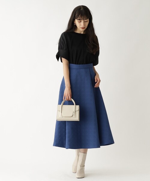 OPAQUE.CLIP（オペークドットクリップ）の「◆幾何柄キルティングフレアスカート【洗濯機洗い可】（スカート・レディース・ブラック/ベージュ/ブルー・40/38/36）」の18枚目の写真