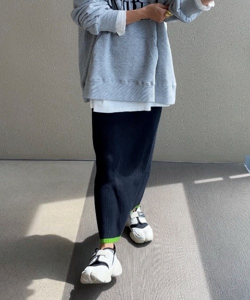 feepur by saya(フェピュールバイサヤ)の「【XSサイズあり】バイカラーリブニットタイトスカート(スカート・レディース・オフホワイト/ブラック/グレー/オレンジ/パープル/ピンク・MEDIUM/X-SMALL)」の21枚目の写真