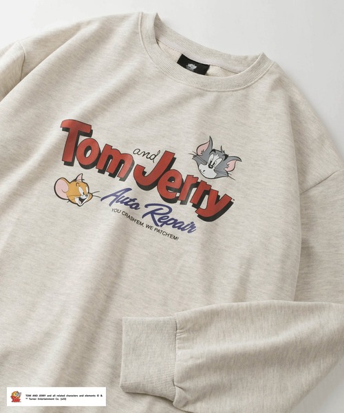 Tom&Jerry(トムアンドジェリー)の「【TOM&JERRY/トムとジェリー】ワンポイントロゴ刺繍&BIGプリントデザイン キャラクターイラスト スウェット/ 裏毛(スウェット・レディース・ネイビー/ワインレッド/グリーン/ヘザーグレー・FREE)」の2枚目の写真