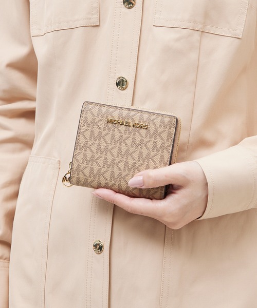 MICHAEL KORS（マイケルコース）の「JET SET TRAVEL ジップ チャーム