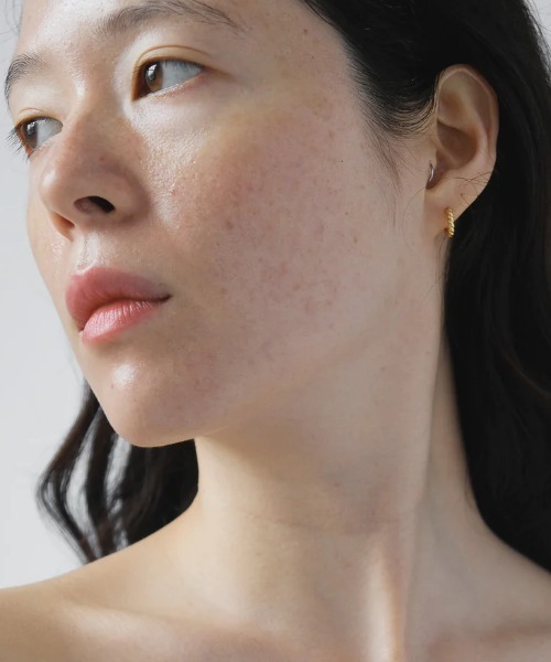 daughters jewelry（ドーターズジュエリー）の「Mini twist hoop