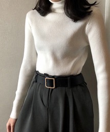 細身 タートルネック 長袖ニット