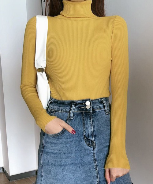 DiamondHearts(ダイヤモンドハーツ)の「細身 タートルネック 長袖ニット(ニット/セーター・レディース・ブルー系その他/ライトベージュ/ダークブラウン/コーラルピンク/グリーン/ブラウン/ホワイト/ベージュ系その他/ブラック/ピンク/グレー/イエロー/アイボリー/オレンジ/ライトブルー/ワイン・FREE)」の12枚目の写真