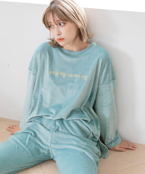 Dita(ディータ)の「パールシャギーセットアップ(ルームウェア/パジャマ・レディース・アクア/シャンパン/ネイビー/ブラック/チャコールグレー/ピンクベージュ/ブラック系その他/ミント/ラベンダー・FREE)」の15枚目の写真