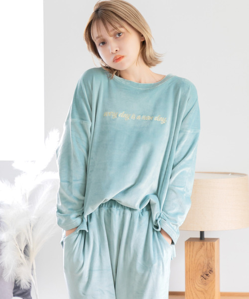 Dita(ディータ)の「パールシャギーセットアップ(ルームウェア/パジャマ・レディース・アクア/シャンパン/ネイビー/ブラック/チャコールグレー/ピンクベージュ/ブラック系その他/ミント/ラベンダー・FREE)」の18枚目の写真