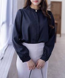 パールボタン長袖ブラウス[オフィスカジュアル 着回し抜群 大人 カジュアル]