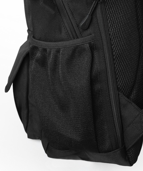 X-girl(エックスガール)の「MULTI POCKET BACKPACK(バックパック/リュック・レディース・カーキ/ブラック・ONE SIZE)」の11枚目の写真