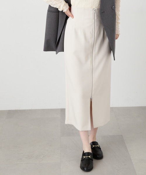 N.(N. Natural Beauty Basic)(エヌエヌナチュラルビューティーベーシック)の「【S Size Line】◆逆開ジップタイトスカート(スカート・レディース・ホワイト/ブラック・MEDIUM/SMALL)」の1枚目の写真