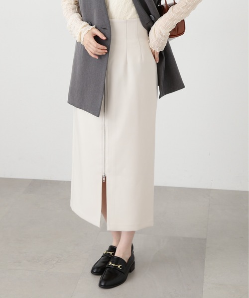 N.(N. Natural Beauty Basic)(エヌエヌナチュラルビューティーベーシック)の「【S Size Line】◆逆開ジップタイトスカート(スカート・レディース・ホワイト/ブラック・MEDIUM/SMALL)」の3枚目の写真