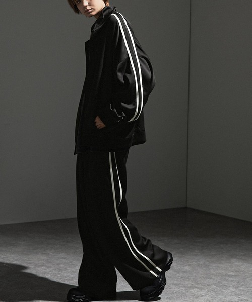 【セール】【セットアップ対応】'huge sizing' ダブルフェイスサイドラインオーバーサイズトラックジャケット（ジャージ）｜Alfred Alex（アルフレッドアレックス）