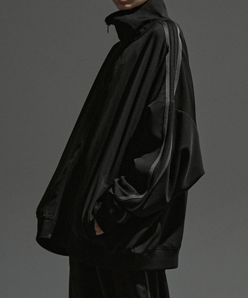 【セール】【セットアップ対応】'huge sizing' ダブルフェイスサイドラインオーバーサイズトラックジャケット（ジャージ）｜Alfred Alex（アルフレッドアレックス）