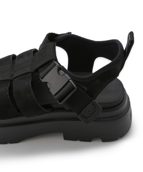FRAY I.DとUGGコラボ　厚底ストラップサンダル　24cm フレイ アイディー×UGG、“ロゴ入り”厚底ストラップサンダルが