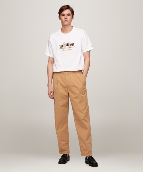 TOMMY HILFIGER(トミーヒルフィガー)の「アイコニックローレルTシャツ(Tシャツ/カットソー・メンズ・ネイビー/ホワイト・LARGE/X-LARGE/SMALL/MEDIUM)」の16枚目の写真